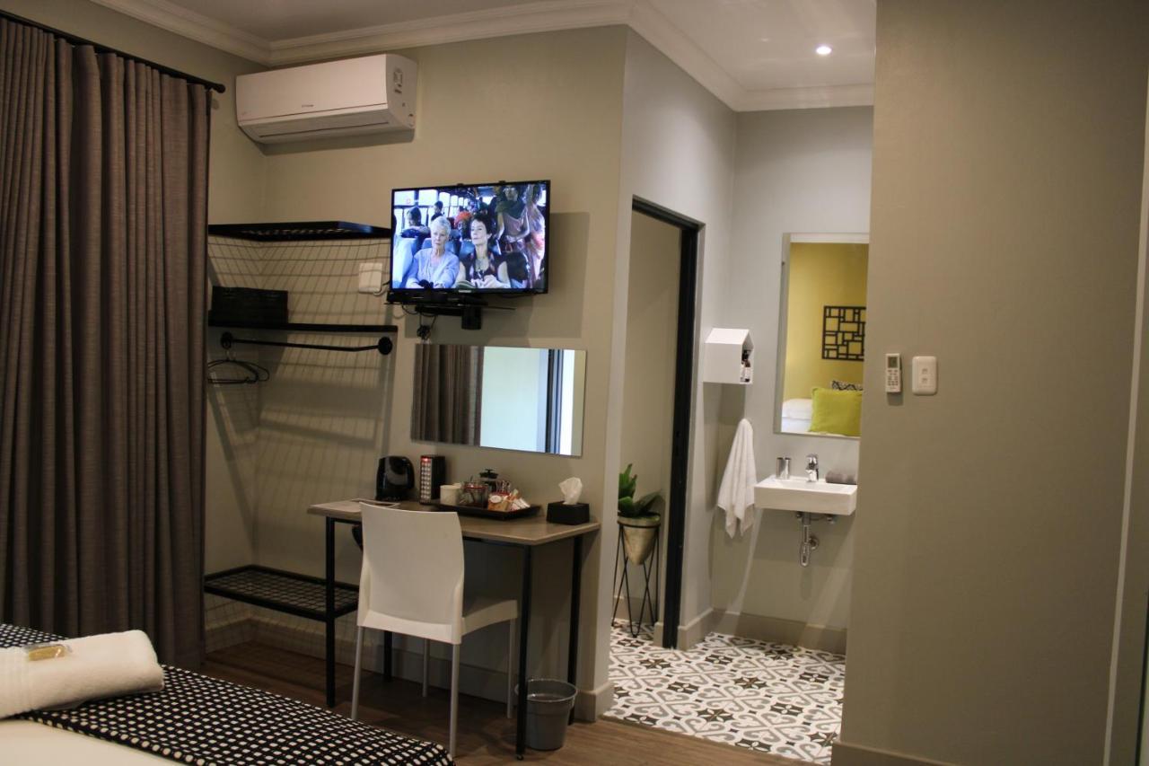 בלומפונטייין Pepper Tree Venue & Guesthouse מראה חיצוני תמונה